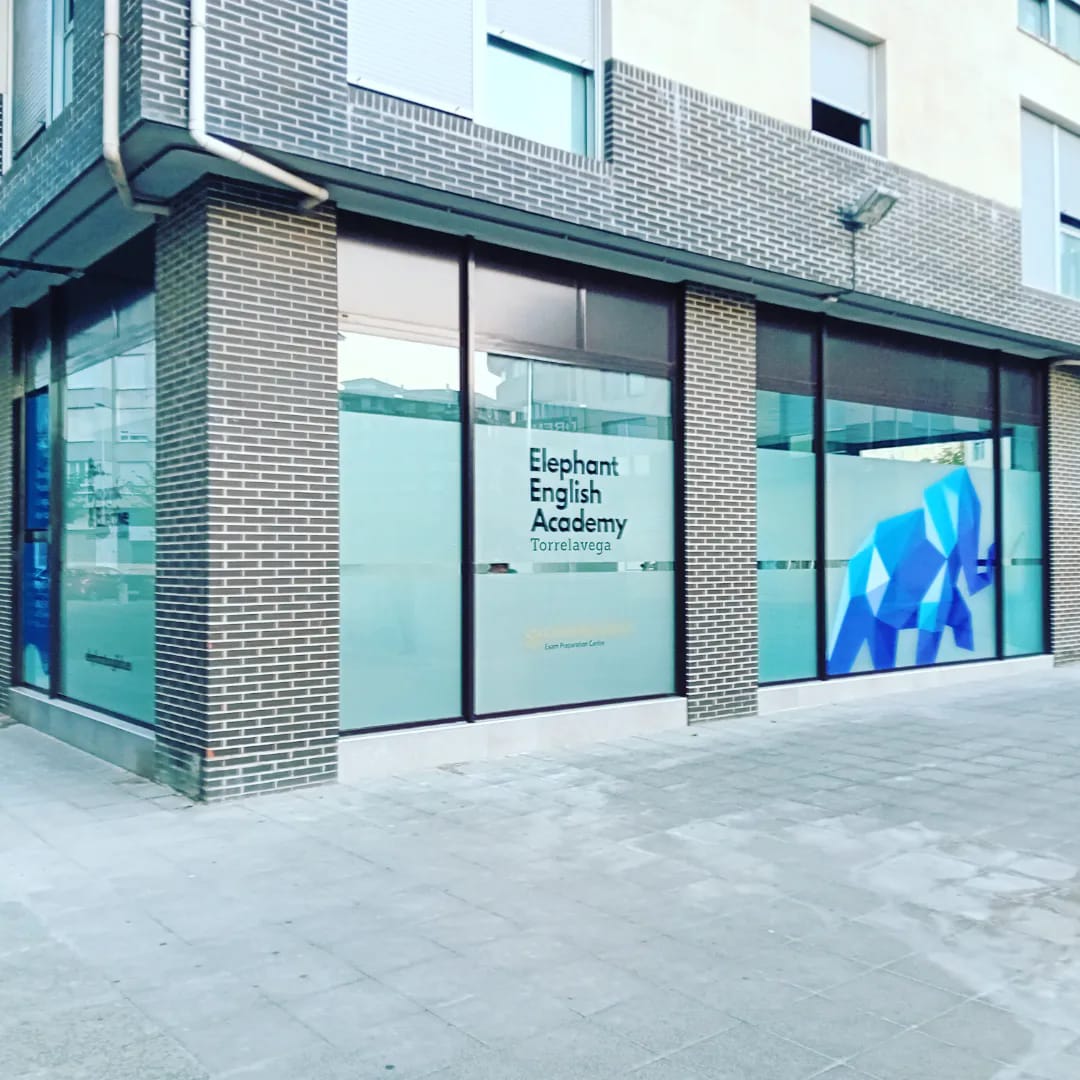 Academy exterior — Torrelavega